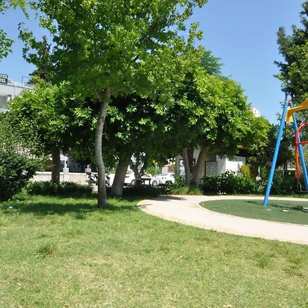 Hotel apartamentowy Defne & Zevkim Marmaris