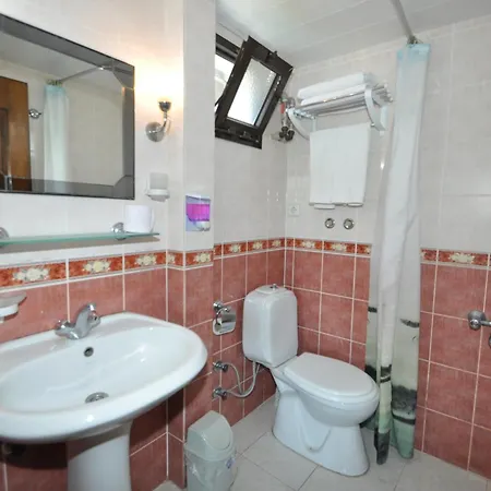 Defne & Zevkim Hotel apartamentowy 2*