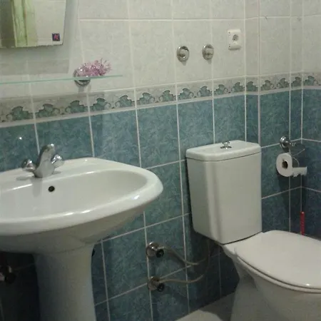 Defne & Zevkim Hotel apartamentowy 2*